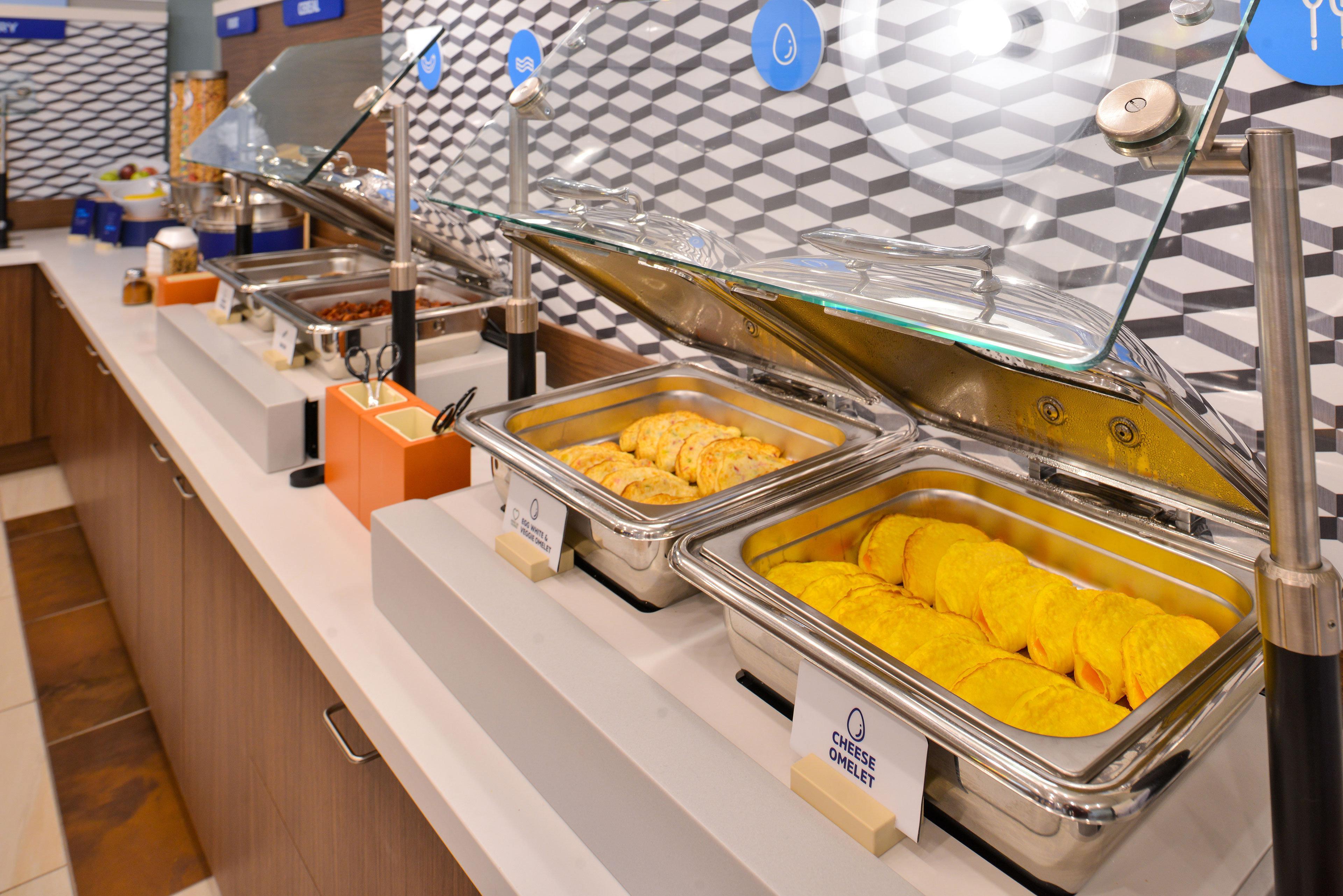 Holiday Inn Express Hotel & Suites Cincinnati-North/Шаронвилл Экстерьер фото